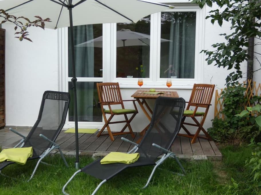 Ruhiges Garten-Studio Chiara Gstadt Laeufers Chiemsee Holiday Home Gstadt am Chiemsee Exteriör bild